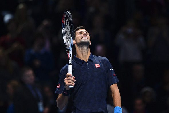 Impresivni Novak furiozno do finala Masters kupa u Londonu!