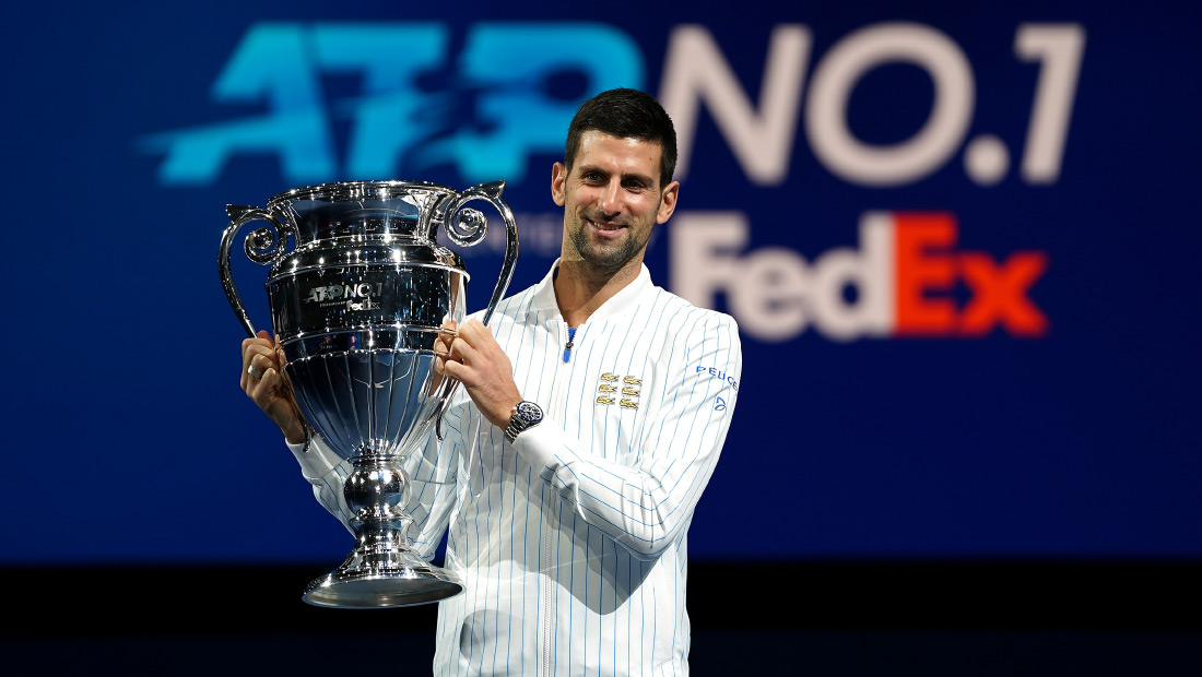 Novak presented with the 2020 year-end no.1 trophy – Novak Djokovic