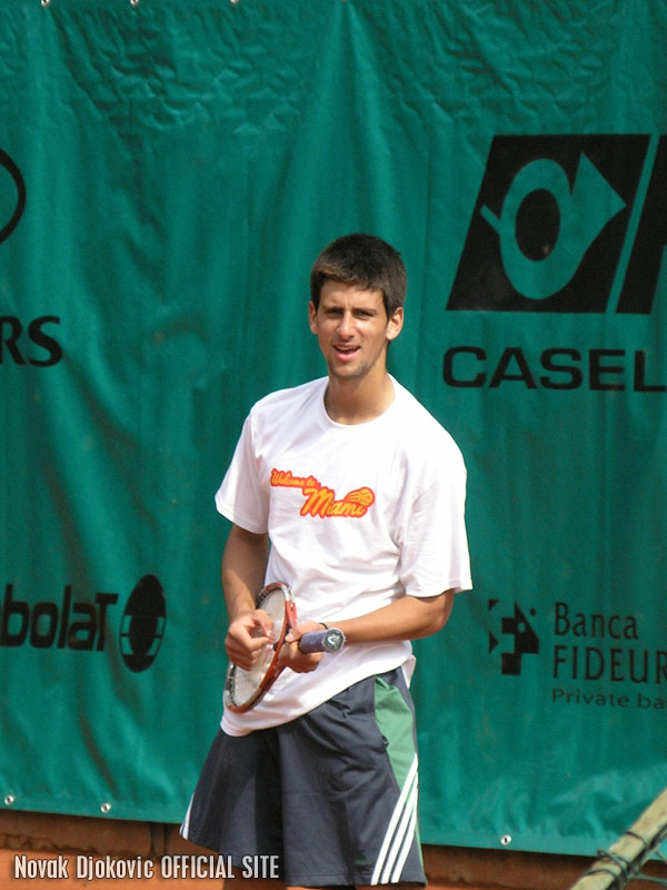 Practicing 2005 – Novak Djokovic